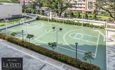 MANILA BAY VIEW STUDIO W/ BALCONY @ LA VERTI RESIDENCES | SEMI FURNISHED | NEAR MOA, MAKATI & DLSU | READY MOVE-IN