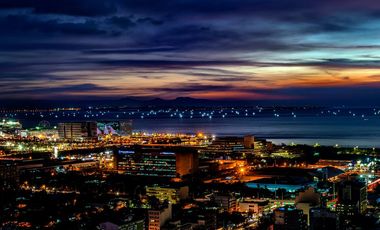 MANILA BAY VIEW STUDIO W/ BALCONY @ LA VERTI RESIDENCES | SEMI FURNISHED | NEAR MOA, MAKATI & DLSU | READY MOVE-IN