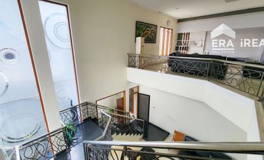 RUMAH MEWAH DIJUAL DI SOLO DEKAT STADION MANAHAN