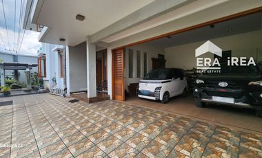 RUMAH MEWAH DIJUAL DI SOLO DEKAT STADION MANAHAN
