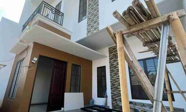 DIJUAL RUMAH BARU DIKOMLEK KODAU JATIMEKAR BEKASI SELATAN