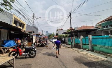 Rumah Cocok Untuk Usaha di Kwitang, Senen, Jakarta Pusat