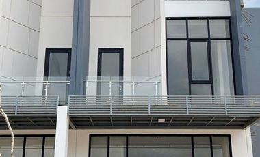 Ruko New East 3lt 5x12 60m JGC Jakarta Garden City