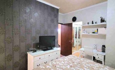 Dijual cepat barang langka apartemen Garden Mansion water place pakuwon indah