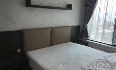 Sewa Apartemen Hampton Park Dekat JIS Jakarta Selatan