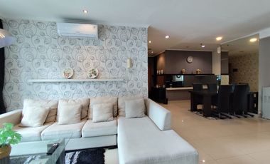 Sewa Apartemen Hampton Park Dekat JIS Jakarta Selatan