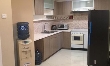 Sewa Apartemen Sudirman Tower Condominum 3+1 BR Fully Furnished Dekat Setiabudi, Sudirman, Kuningan dan Semanggi