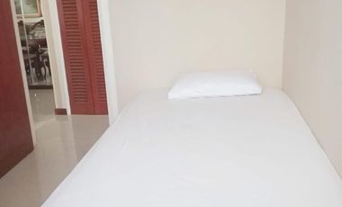 Sewa Apartemen Sudirman Tower Condominum 3+1 BR Fully Furnished Dekat Setiabudi, Sudirman, Kuningan dan Semanggi