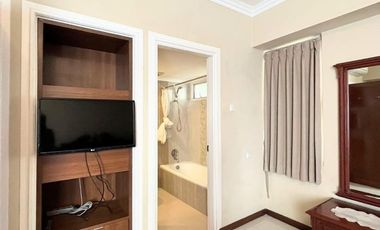 Sewa Apartemen Sudirman Tower Condominum 3+1 BR Fully Furnished Dekat Setiabudi, Sudirman, Kuningan dan Semanggi