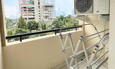 Sewa Apartemen Sudirman Tower Condominum 3+1 BR Fully Furnished Dekat Setiabudi, Sudirman, Kuningan dan Semanggi