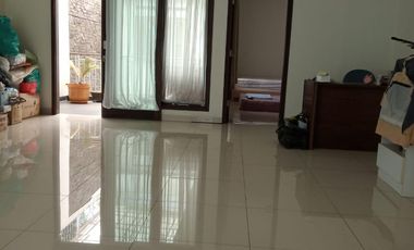 Rumah Bagus Terawat di Setraduta Hegar Kota Bandung