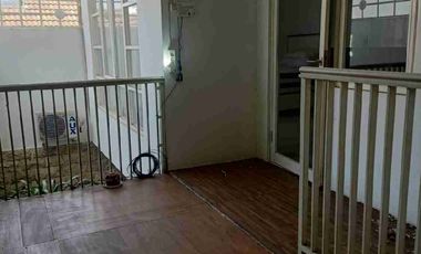 jalan kembar perumahan puri surya jaya gedangan sidoarjo valensia strait