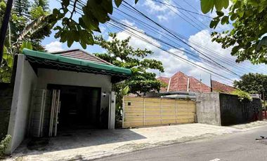 Rumah kolonial Luas Tepi jalan Raya Pandeyan Umbulharjo kodya