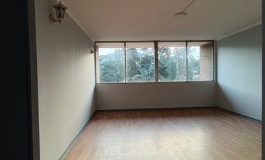 Arriendo departamento remodelado 3 dormitorios ubicado en sector chorillos de Viña del mar.