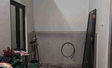rumah kontrakan 2 kamar, ada ruang usaha, dekat pasar godean