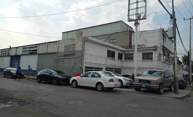 RENTO LOCAL en Av. principal con usó de sueño comercial  263m² en planta baja