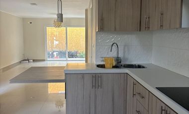 CASA EN ALQUILER EN LA URBANIZACIÓN  VIA CIRCUNVACACIÓN - MANTA