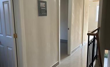 CASA EN ALQUILER EN LA URBANIZACIÓN  VIA CIRCUNVACACIÓN - MANTA