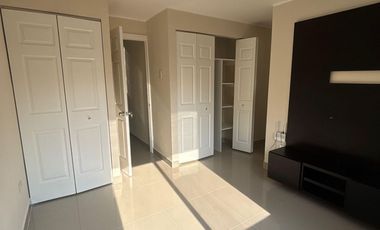 CASA EN ALQUILER EN LA URBANIZACIÓN  VIA CIRCUNVACACIÓN - MANTA