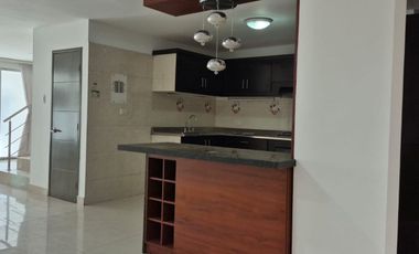 ARRIENDO CASA BARRIO NIZA