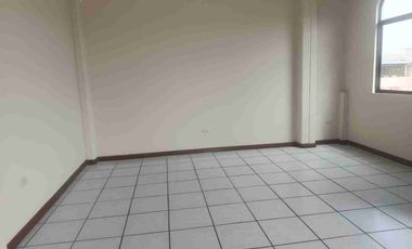 Ciudadela Guayaquil,  alquiler departamento 4 dormitorios y garaje