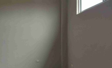 Ciudadela Guayaquil,  alquiler departamento 4 dormitorios y garaje