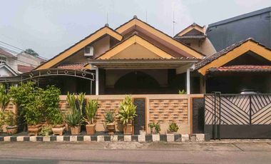 DIJUAL Hunian Nyaman di Jantung Bekasi Selatan – Selangkah ke Pakuwon Mall & LRT