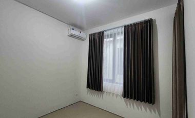 rumah 2 lantai siap huni baru gress dekat pakuwon mall wiyung royal residence surabaya barat