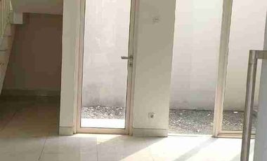Jual Sewa Rumah Baru Grand Pakuwon