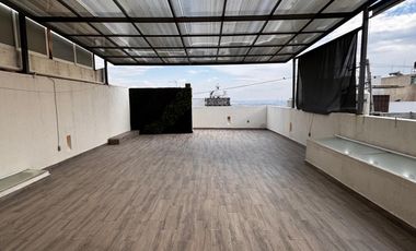 CASA SEMIAMUEBLADA EN RENTA, ZONA NORTE EN CIMA DIAMANTE CON ROOF GARDEN