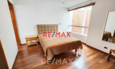 Venta De Moderno Dúplex En Surco – 170 M² $370,000