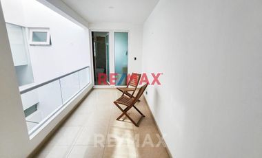 Venta De Moderno Dúplex En Surco – 170 M² $370,000