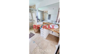 Venta De Moderno Dúplex En Surco – 170 M² $370,000