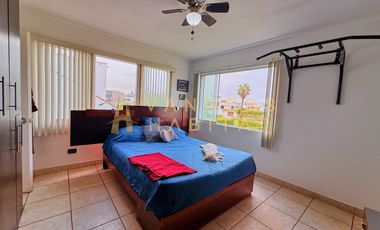 Casa en Venta Cerca Al Mar en Chorrillos - Más de 400m²