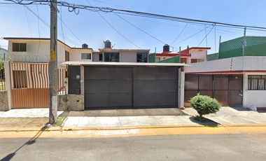 CASA EN VENTA EN RESIDENCIAL EL DORADO TLALNEPANTLA DE REMATE