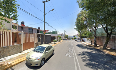 CASA EN VENTA EN RESIDENCIAL EL DORADO TLALNEPANTLA DE REMATE