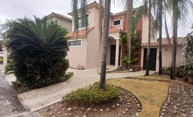 ALQUILER CASA CON PISCINA VIA AL SOL VIA A LA COSTA