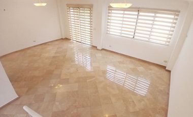 ALQUILER CASA CON PISCINA VIA AL SOL VIA A LA COSTA