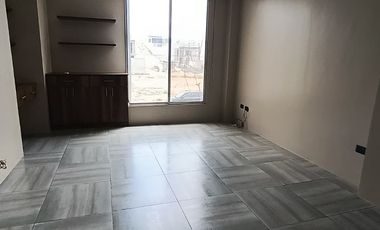 Alquilo hermosa casa en Urbanización Condado vicolinci