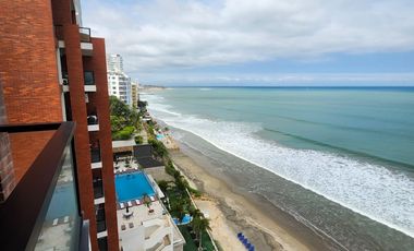 Se vende Departamento de 2 habitaciones frente al mar a una calle del Mall del Pacifico en Manta
