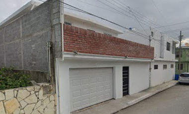CASA EN VENTA PROF. FELIPE RESENDEZ, LAURO AGURRE, TAMPICO, TAMPS.