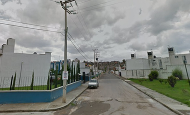 CASA DE RECUPERACIÓN BANCARIA EN CALLE PIRULES, FRACC. COLONIAL DEL LAGO, NICOLAS ROMERO, EDO MEX. ¡NO SE ACEPTAN CRÉDITOS!