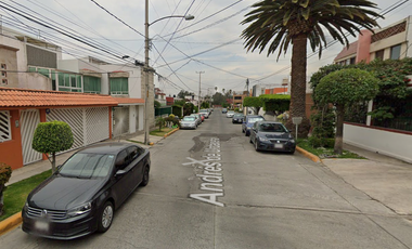 Casa en venta Andrés de Urdaneta, Cd. Satélite,Naucalpan de Juárez, Méx.