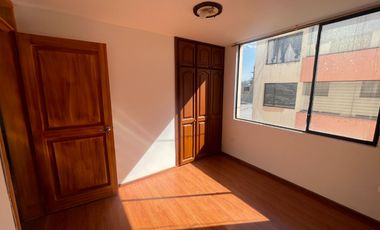 VENTA DEPARTAMENTO MASTODONTES, CARCELEN