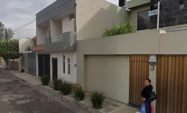 VENTA DE CASA CALLE ABEDUL 123C LAS FUENTES ZAMORA DE HIDALGO MICHOACAN