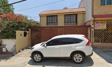 CASA EN VENTA EN RETORNO RÍO DE LA LOZA NO. 6, CIRCUITO CIENTÍFICOS, FRACCIONAMIENTO CIUDAD SATÉLITE, NAUCALPAN DE JUÁREZ, ESTADO DE MÉXICO