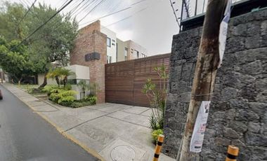 VENTA DE GRANDE CASA EN COL. BUENAVISTA, PUEBLO NUEVO BAJO, MAGDALENA CONTRERAS, CDMX, SOLO RECURSOS PROPIOS.