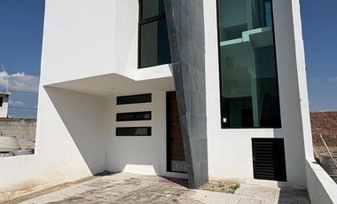 ✨🏠 ¡¡EXCLUSIVA Y LISTA PARA TI!! PROPIEDAD EN VOLCANES ✨