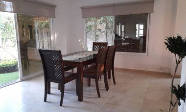 CASA EN VENTA, OACALCO, YAUTEPEC, MORELOS