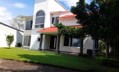 CASA EN VENTA, OACALCO, YAUTEPEC, MORELOS